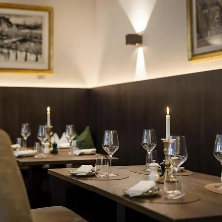 Arcotel Castellani 4* Solnohrad