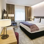 Hotel Arcotel Castellani 4*