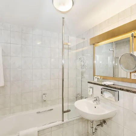 Arcotel Castellani Hotell 4*