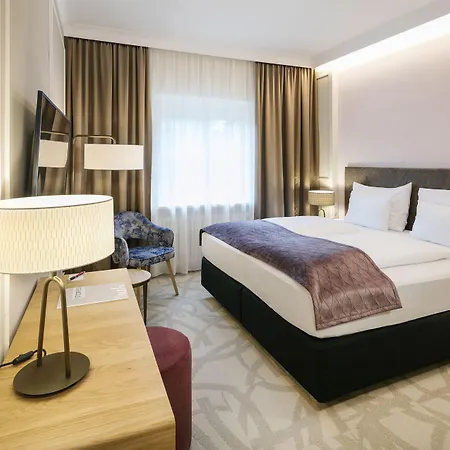 Отель Arcotel Castellani 4*