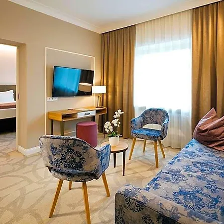 Hotel Arcotel Castellani 4*