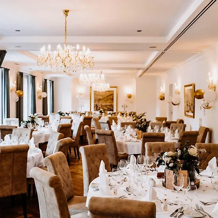 Hotel Arcotel Castellani 4*