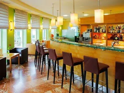 ホテル Arcotel Castellani ザルツブルク
