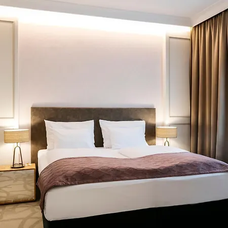 酒店 Arcotel Castellani