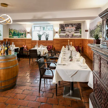 Arcotel Castellani Hotel 4*